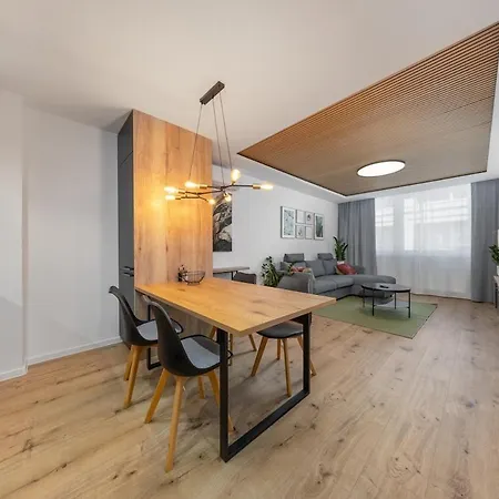 Medená Luxe - 2br Old Town&bratislava Appartamento *