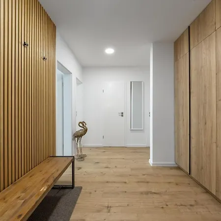 Апартаменты Medena Luxe - 2br Old Town & *